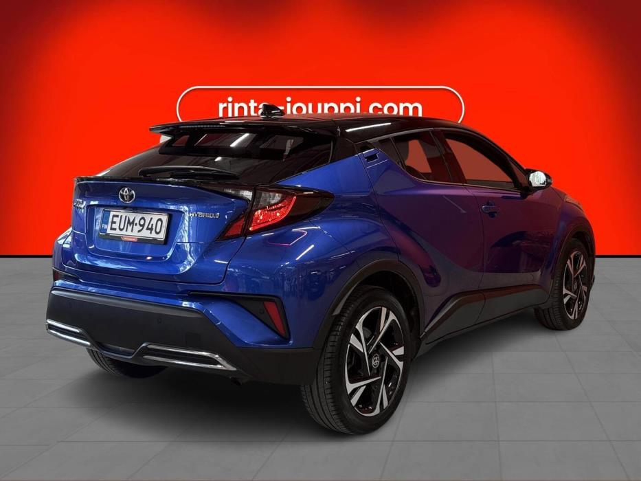 TOYOTA C-HR 2023