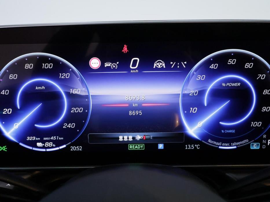 MERCEDES-BENZ EQE 2025