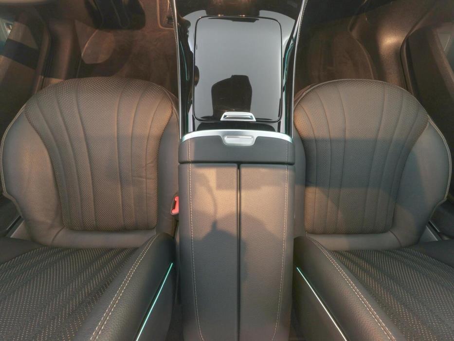 MERCEDES-BENZ EQE 2025