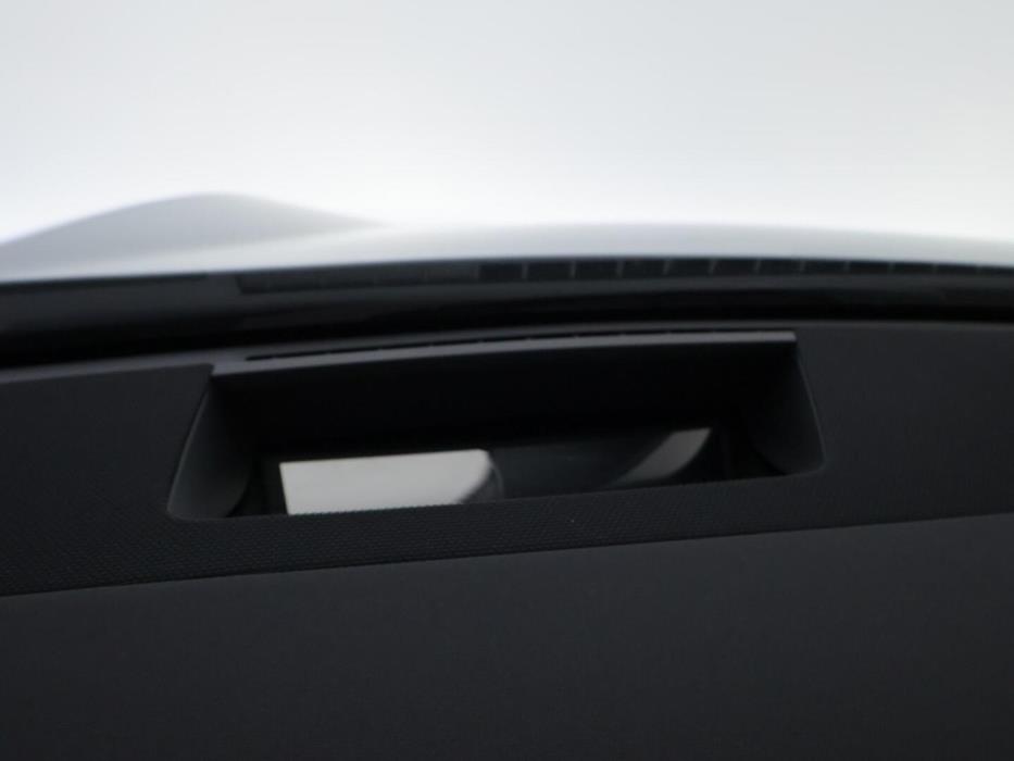 POLESTAR 4 2025