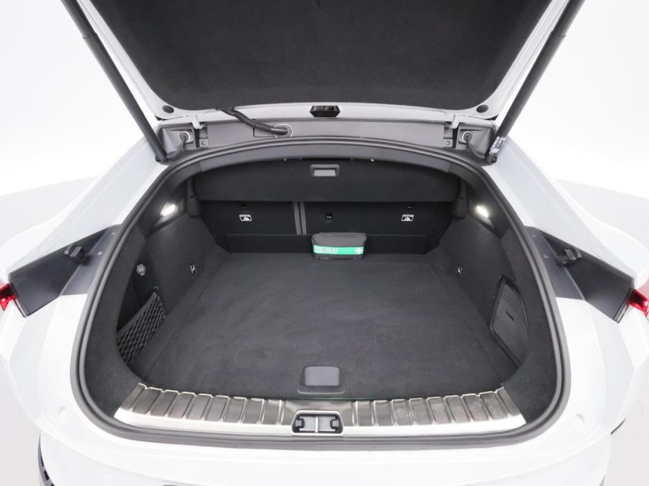 POLESTAR 4 2025
