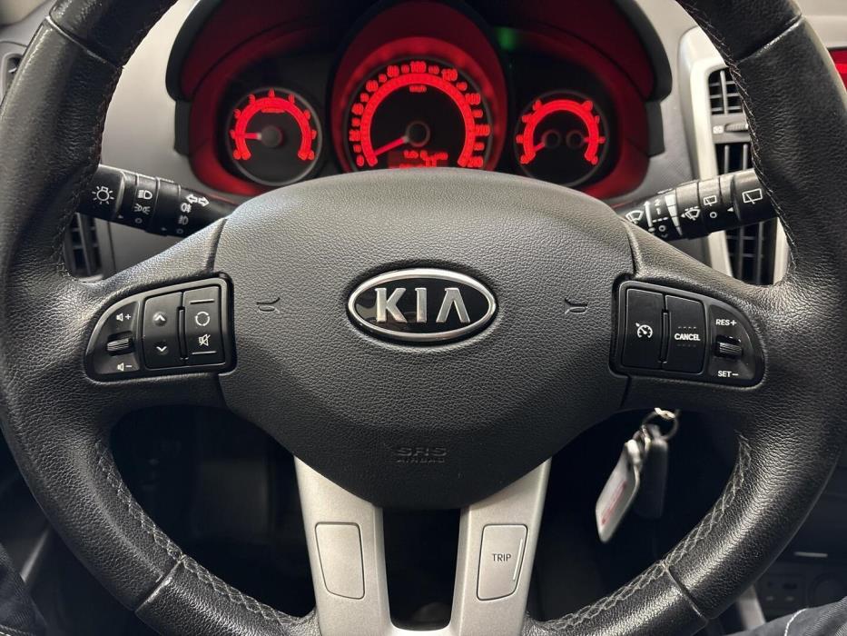 KIA cee'd 2011