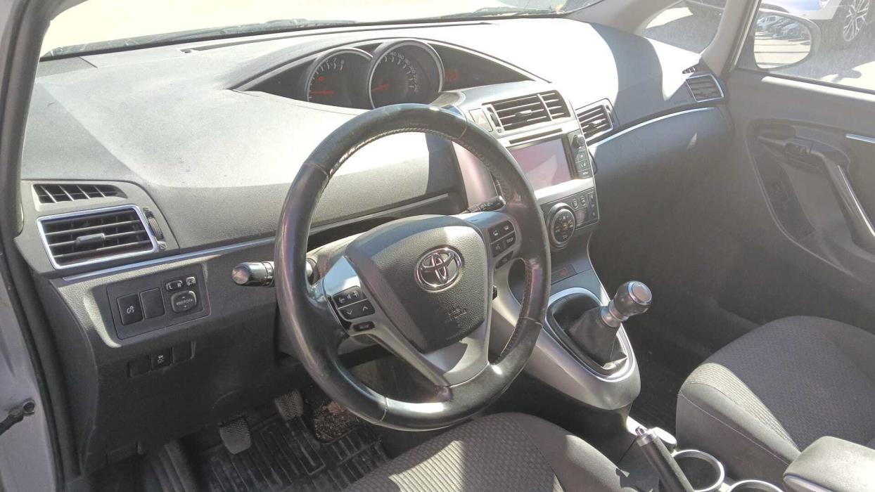 TOYOTA Verso 2013