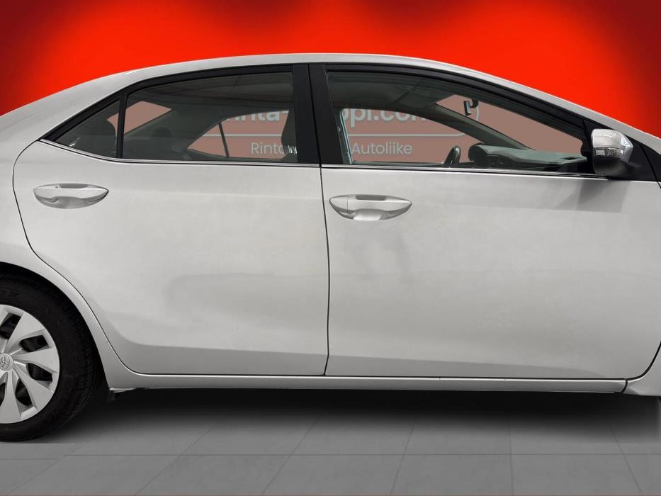 TOYOTA Corolla 2015