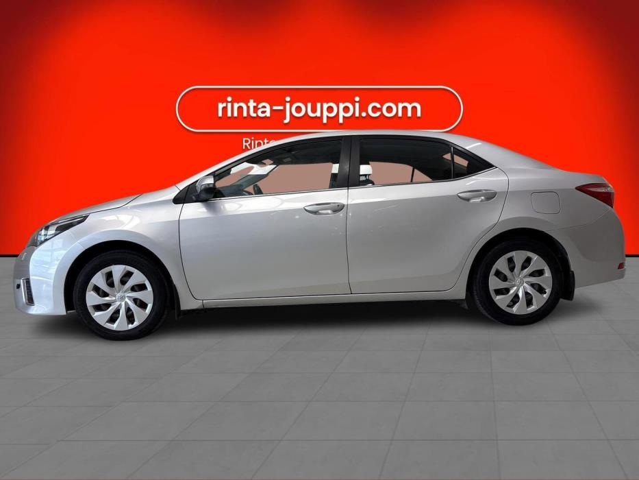 TOYOTA Corolla 2015