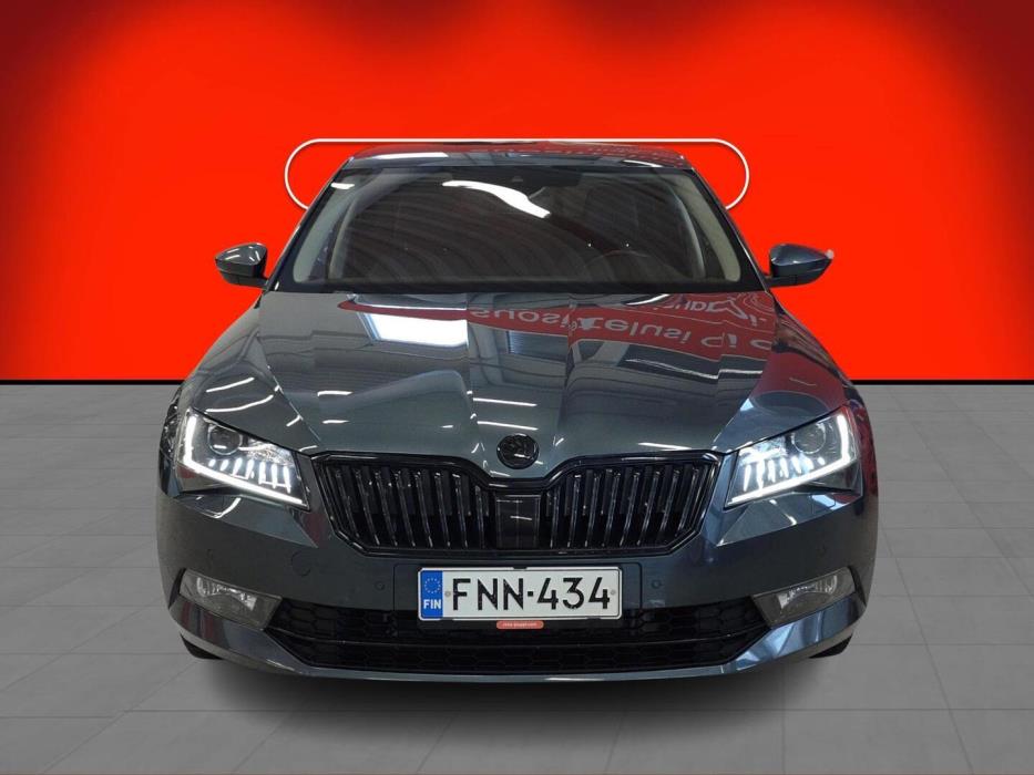 SKODA Superb 2019