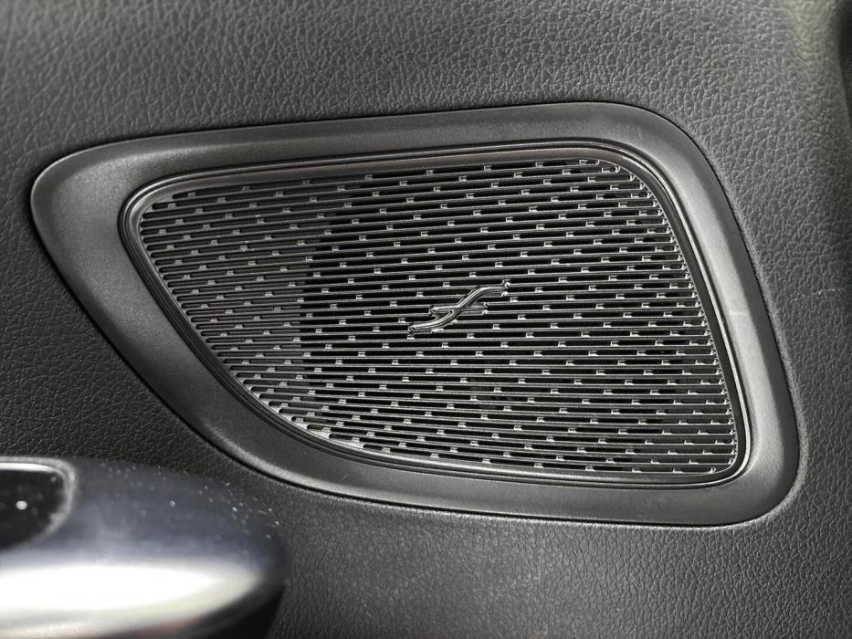 MERCEDES-BENZ C 2022