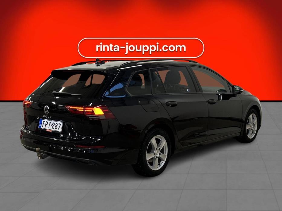 VOLKSWAGEN Golf 2021