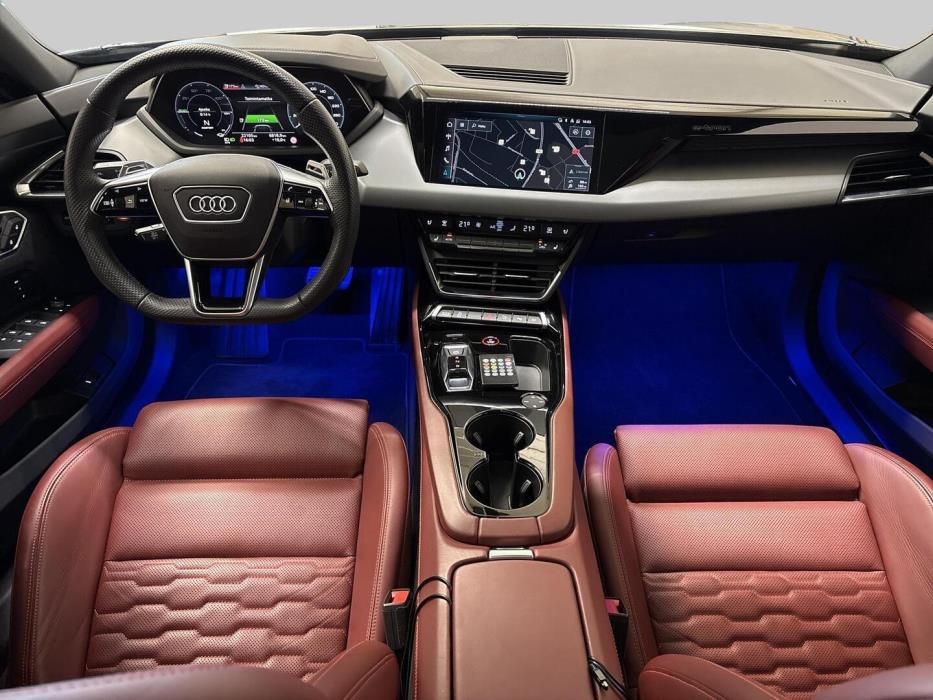 AUDI E-TRON GT 2022