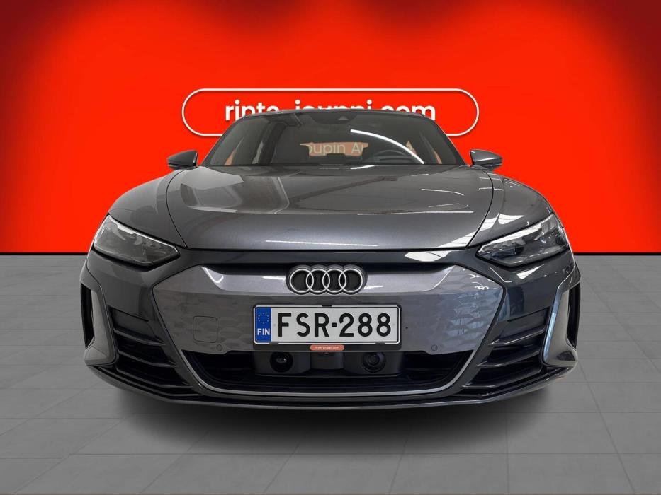 AUDI E-TRON GT 2022
