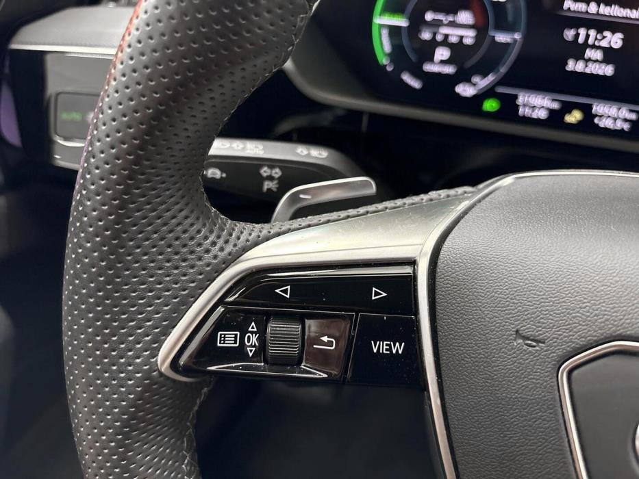 AUDI Q8 E-TRON 2024