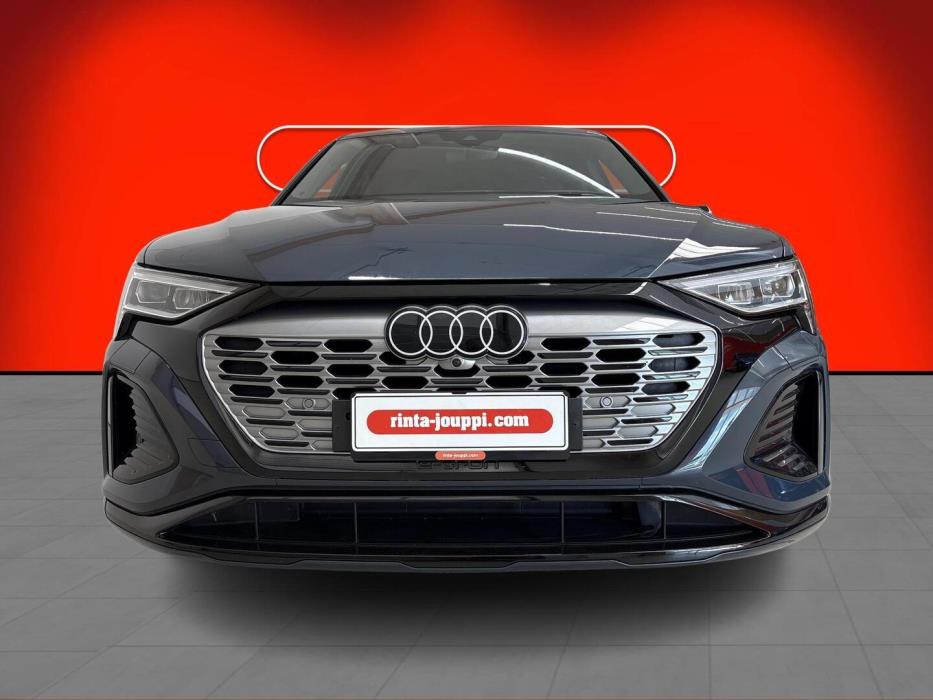AUDI Q8 E-TRON 2024