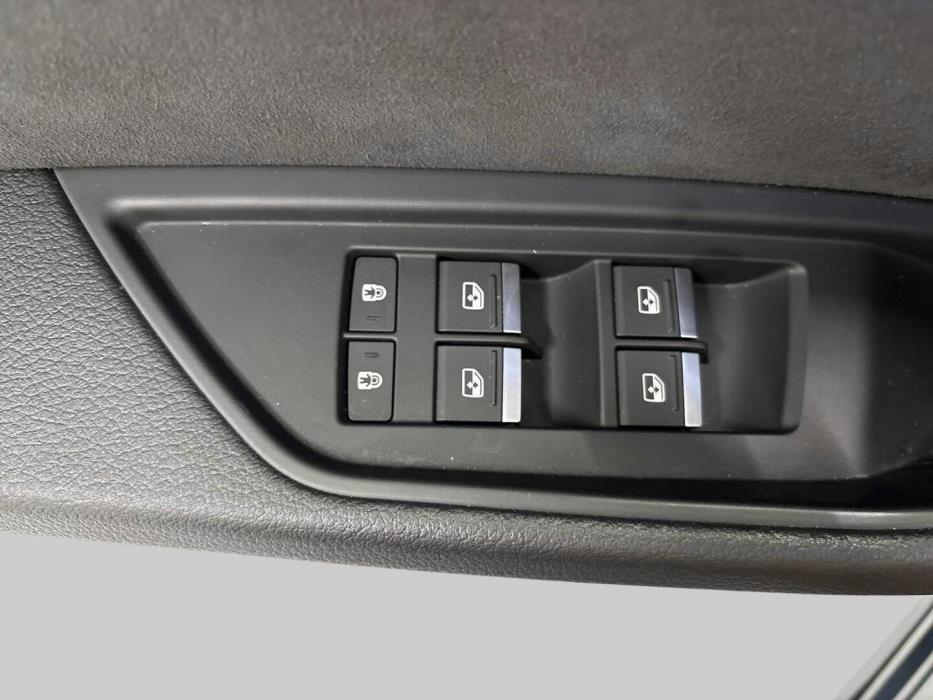 AUDI Q8 E-TRON 2024
