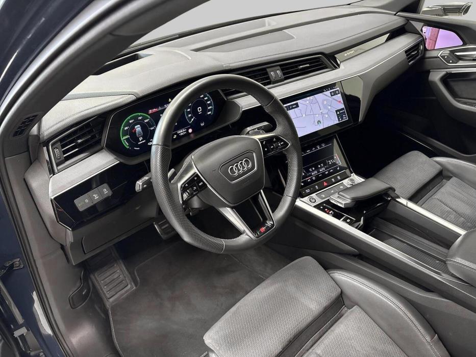 AUDI Q8 E-TRON 2024