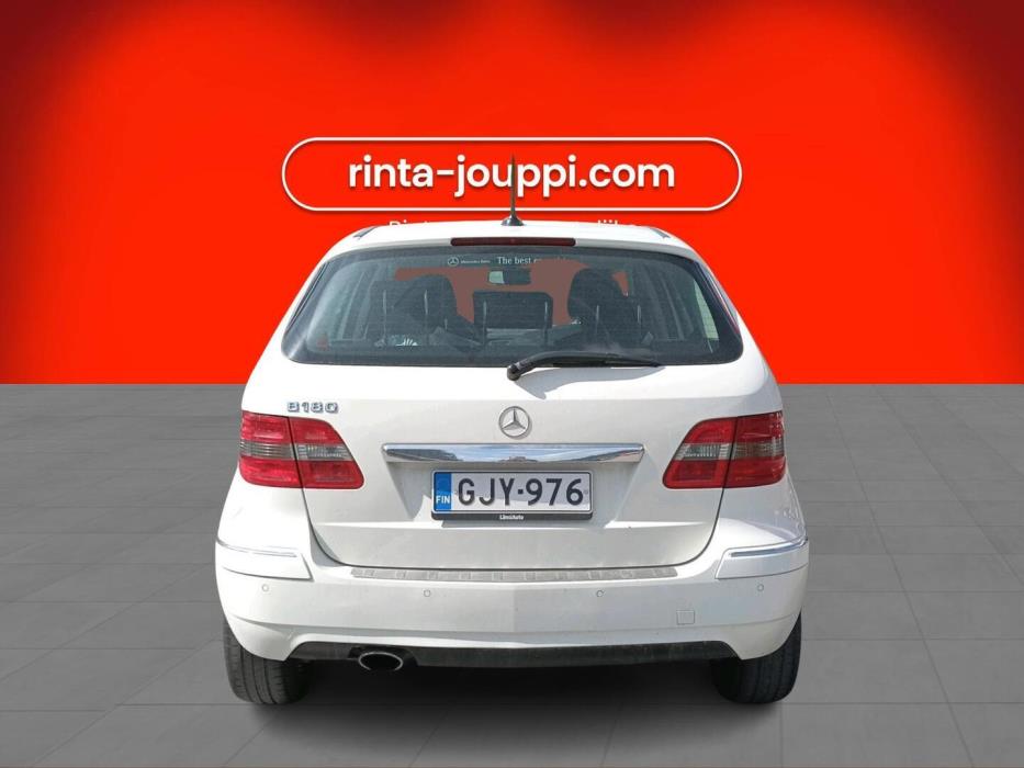 MERCEDES-BENZ B 2011