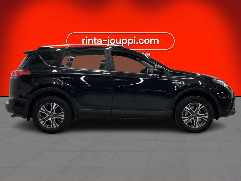 TOYOTA RAV4 2018