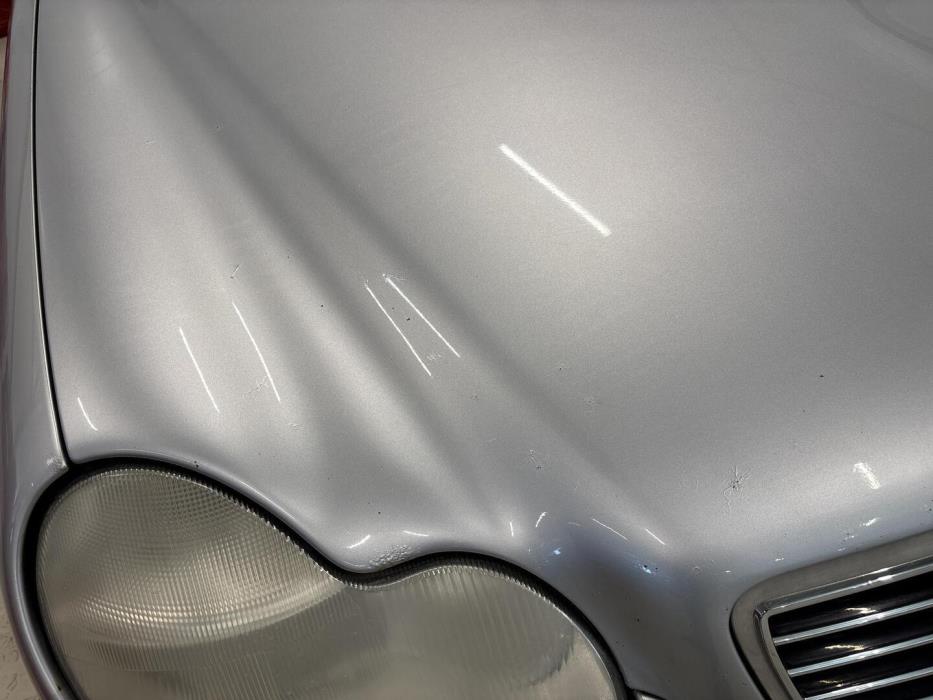 MERCEDES-BENZ C 2001