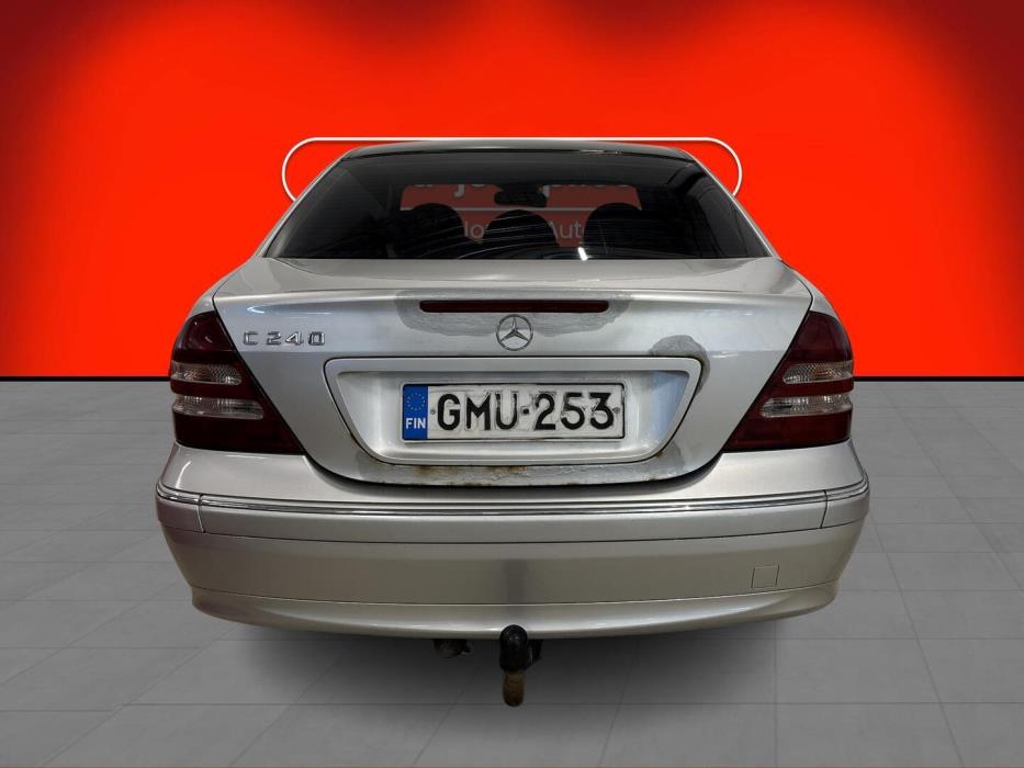 MERCEDES-BENZ C 2001