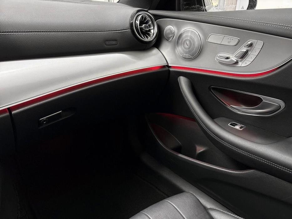 MERCEDES-BENZ E 2017