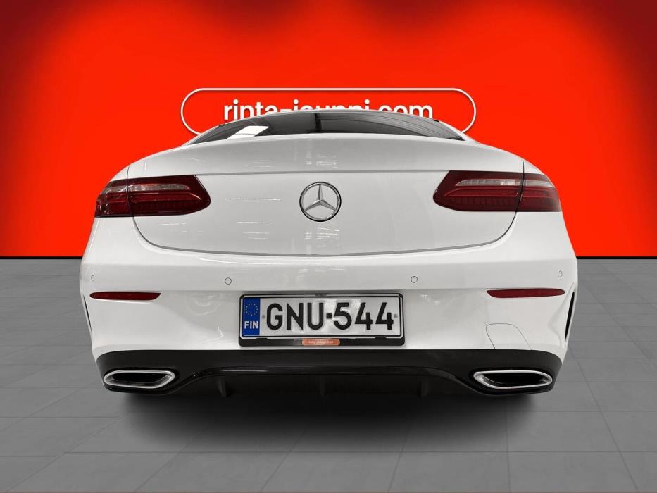MERCEDES-BENZ E 2017