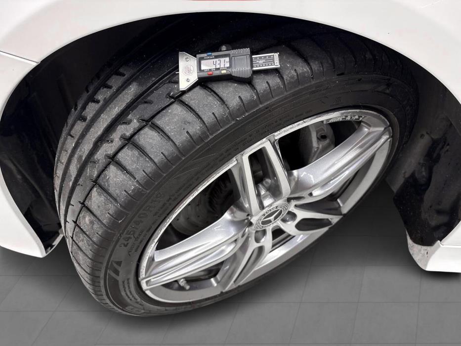 MERCEDES-BENZ E 2017