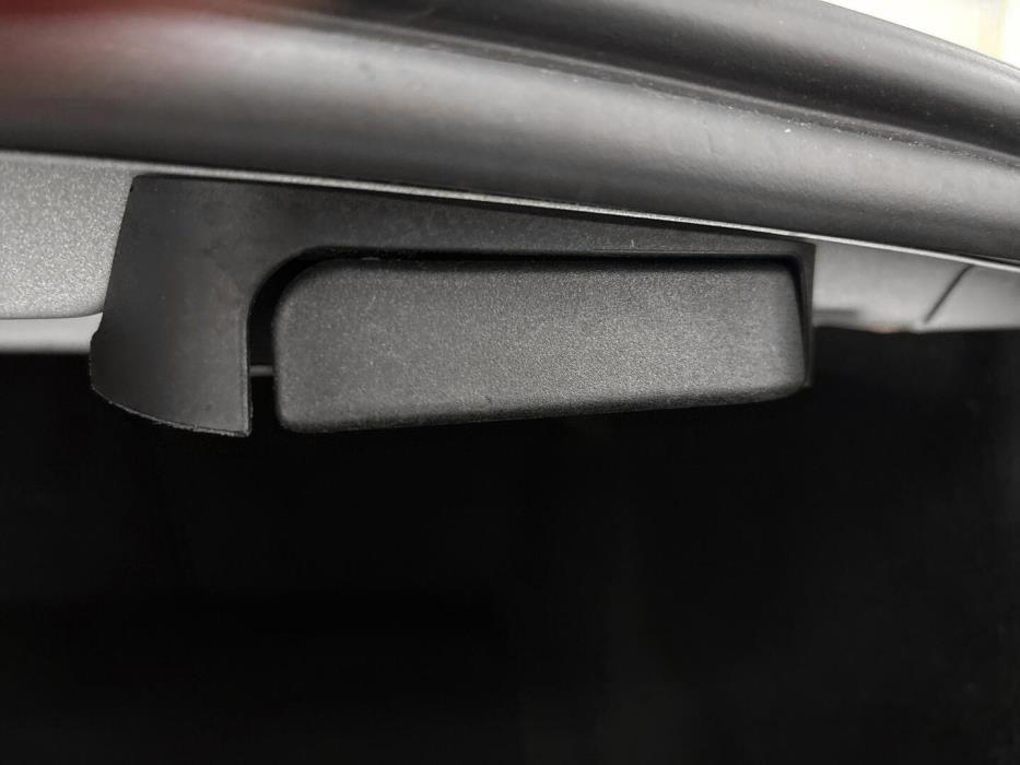 MERCEDES-BENZ E 2017