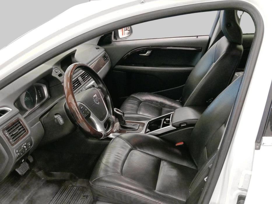 VOLVO S80 2013