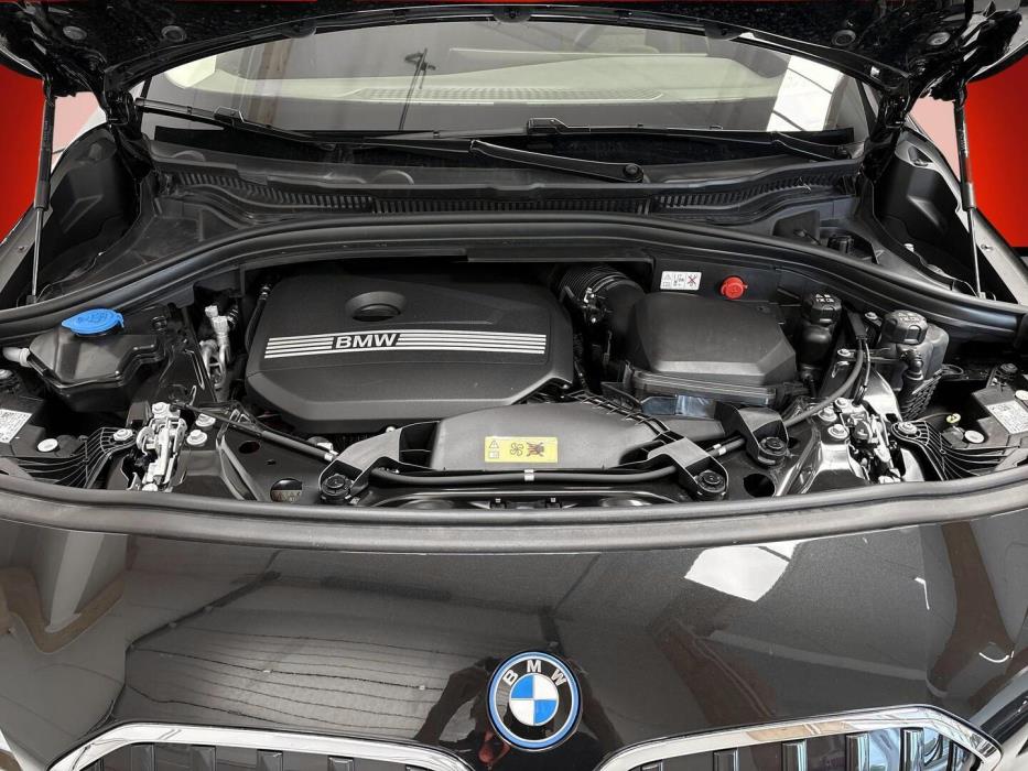 BMW 225 2024