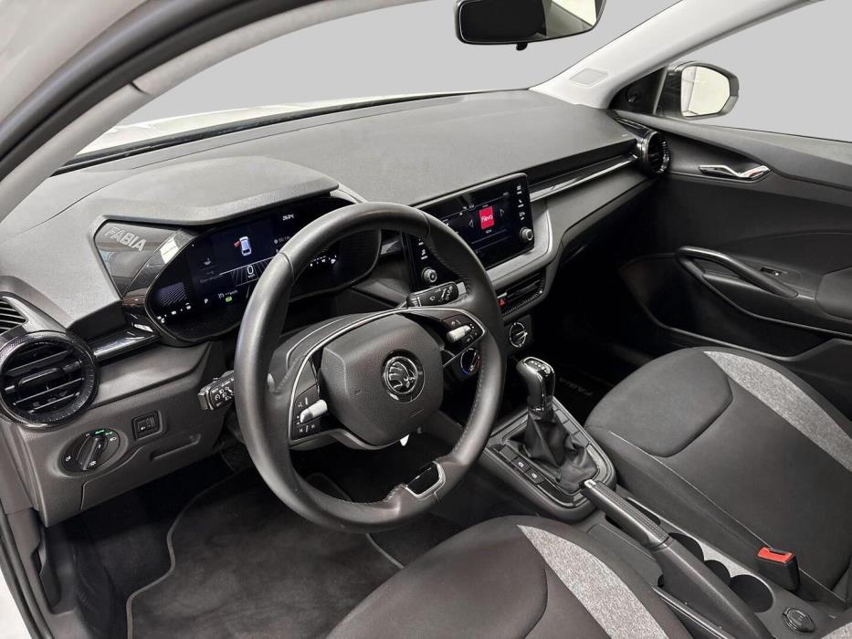 SKODA Fabia 2024