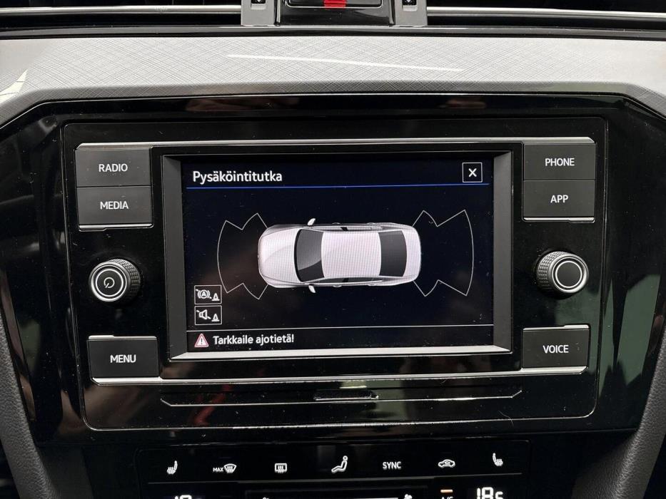 VOLKSWAGEN Passat 2021