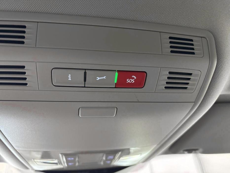 VOLKSWAGEN Passat 2021