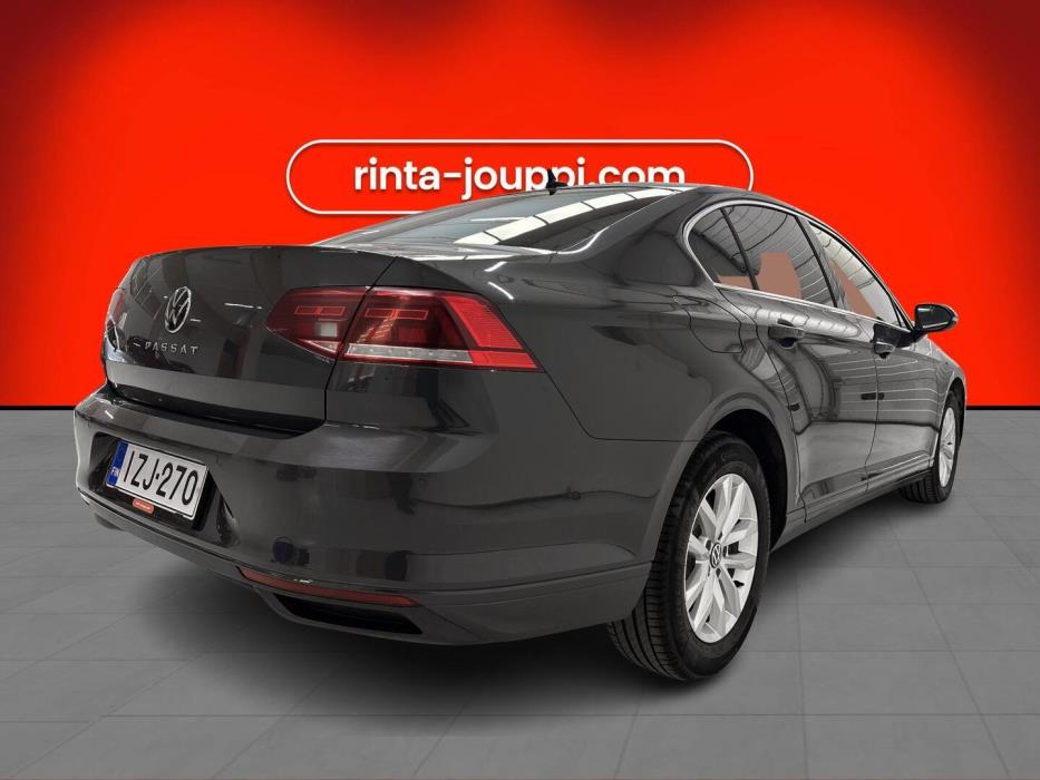 VOLKSWAGEN Passat 2021