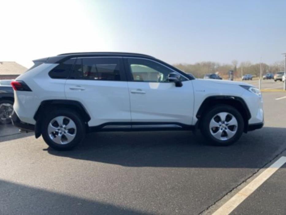 TOYOTA RAV4 2019