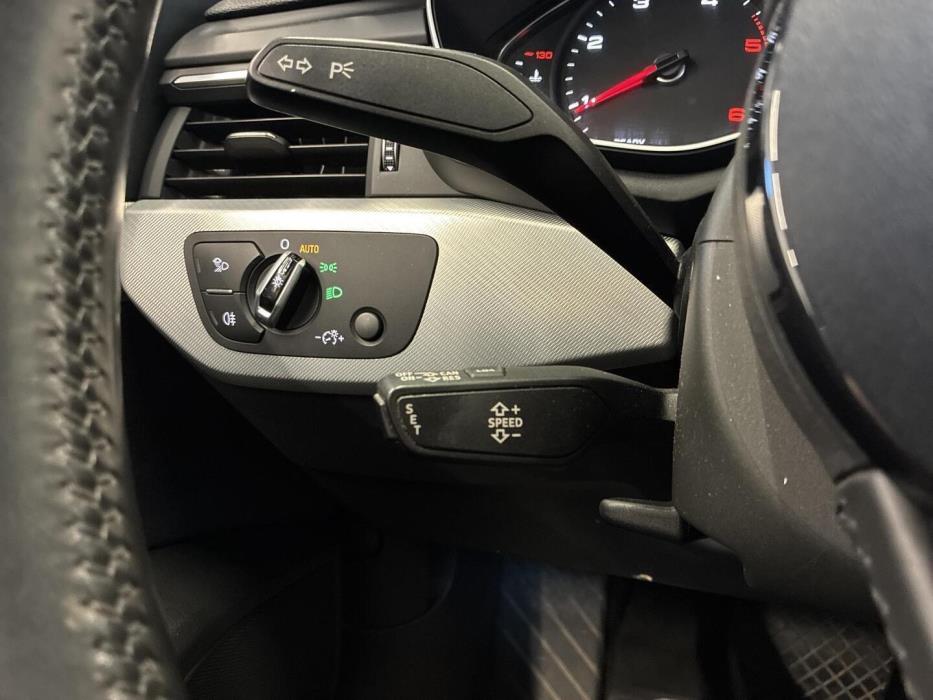 AUDI A4 2016
