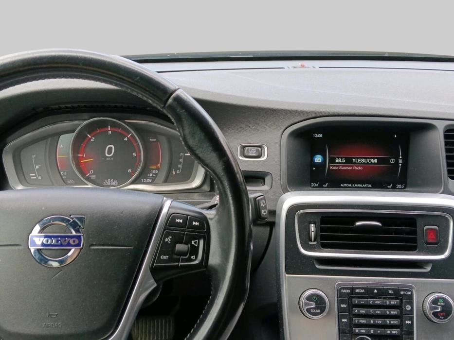 VOLVO V60 2017