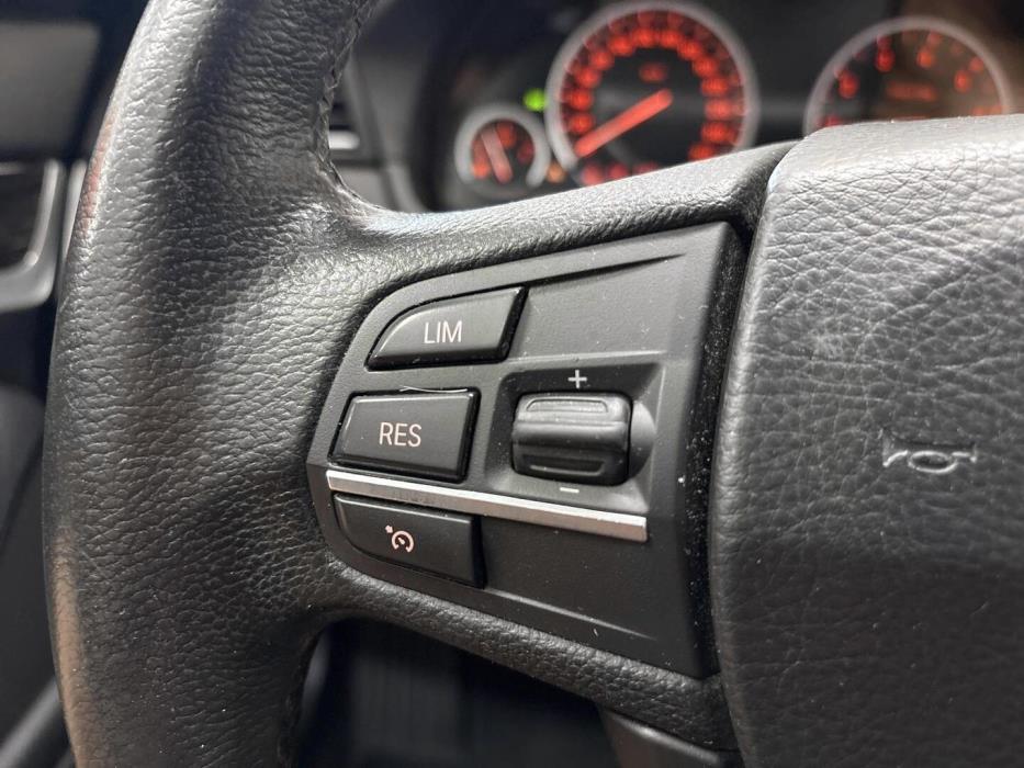 BMW 528 2011