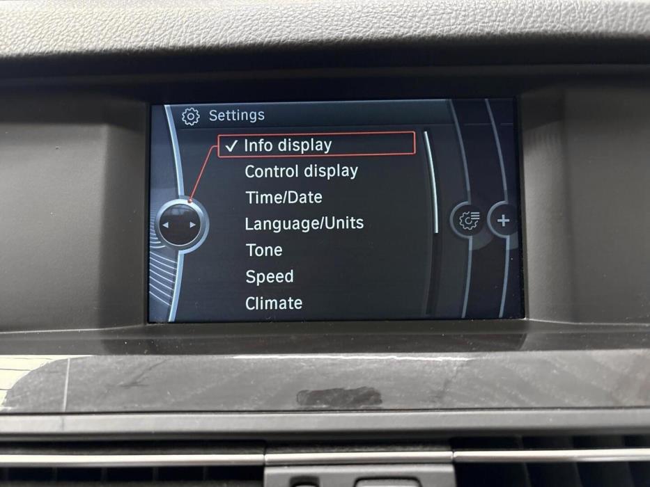 BMW 528 2011