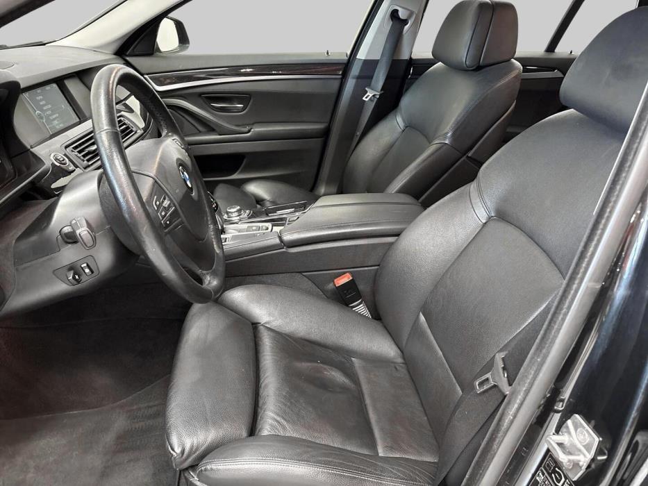 BMW 528 2011