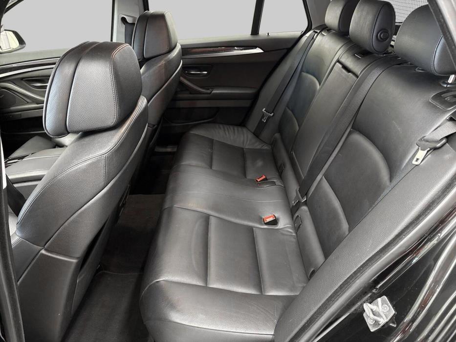 BMW 528 2011
