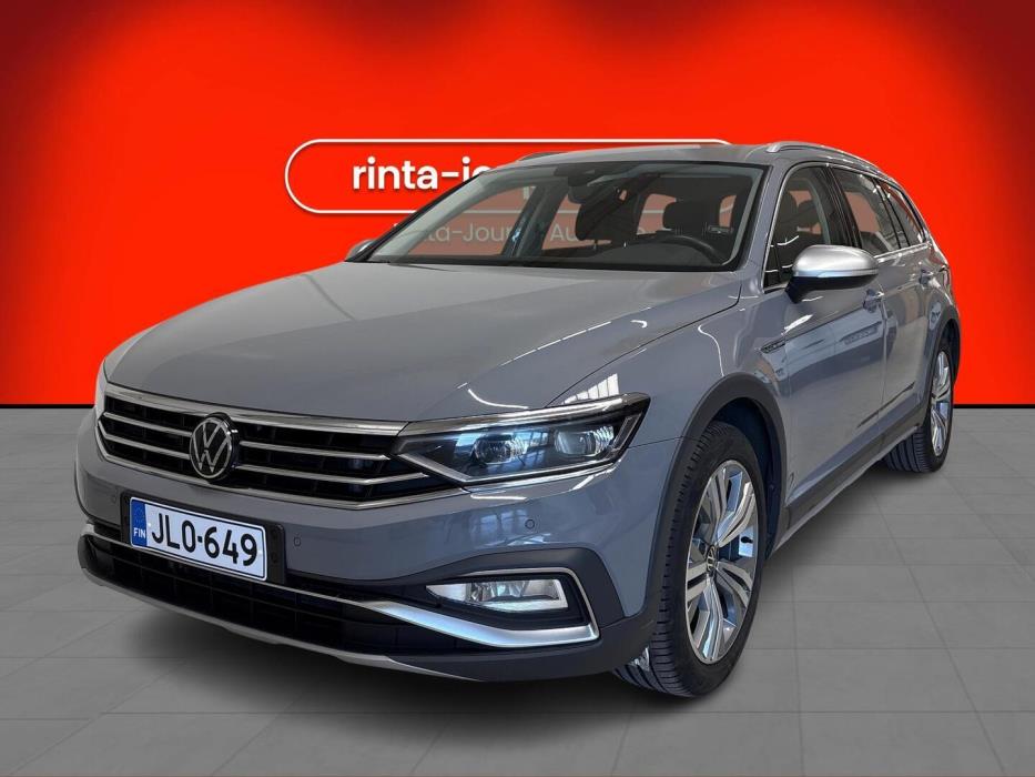 VOLKSWAGEN Passat 2022