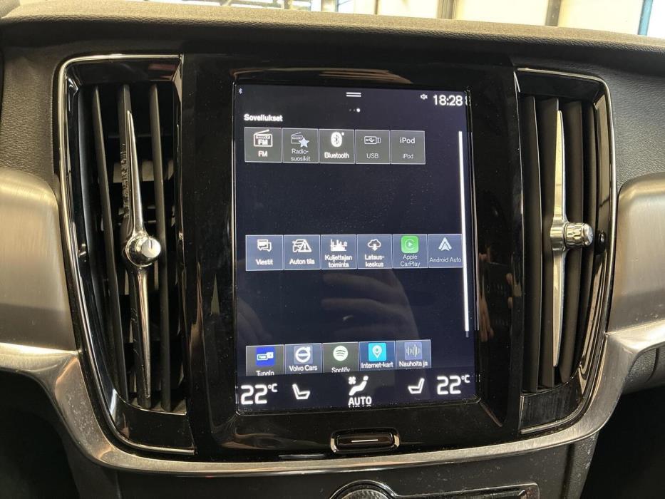 VOLVO V90 2018
