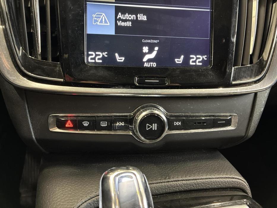 VOLVO V90 2018