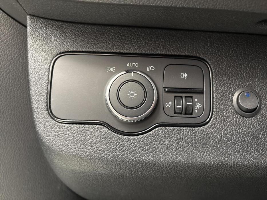 MERCEDES-BENZ Sprinter 2022