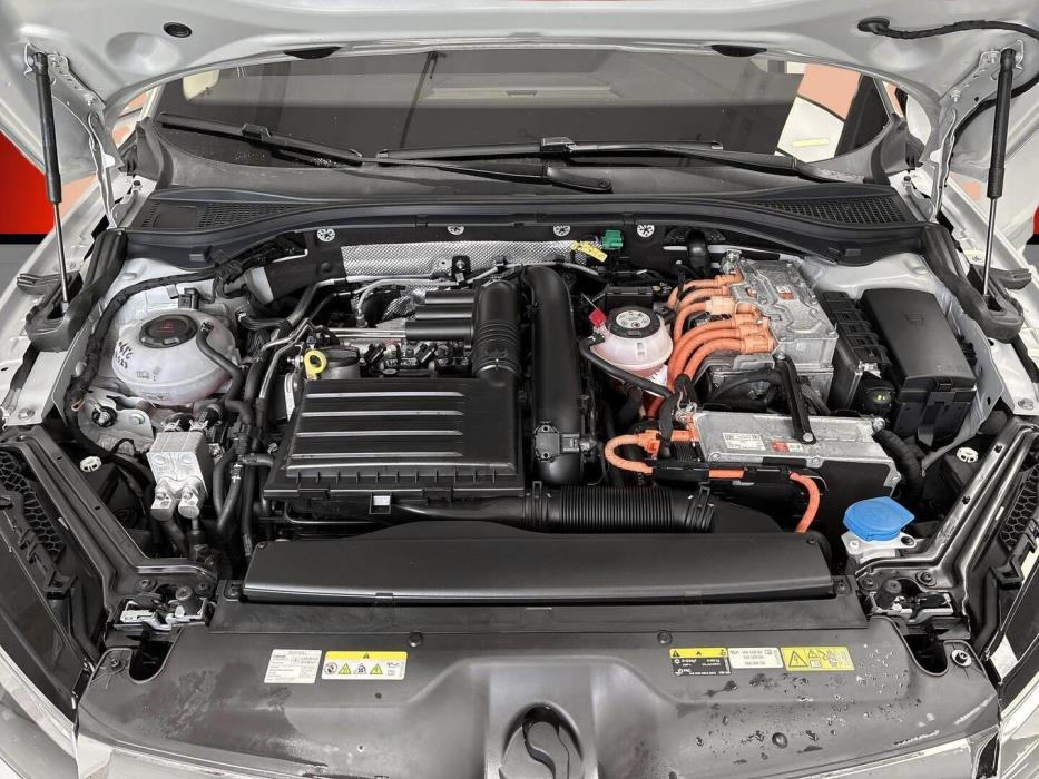 SKODA Superb 2023