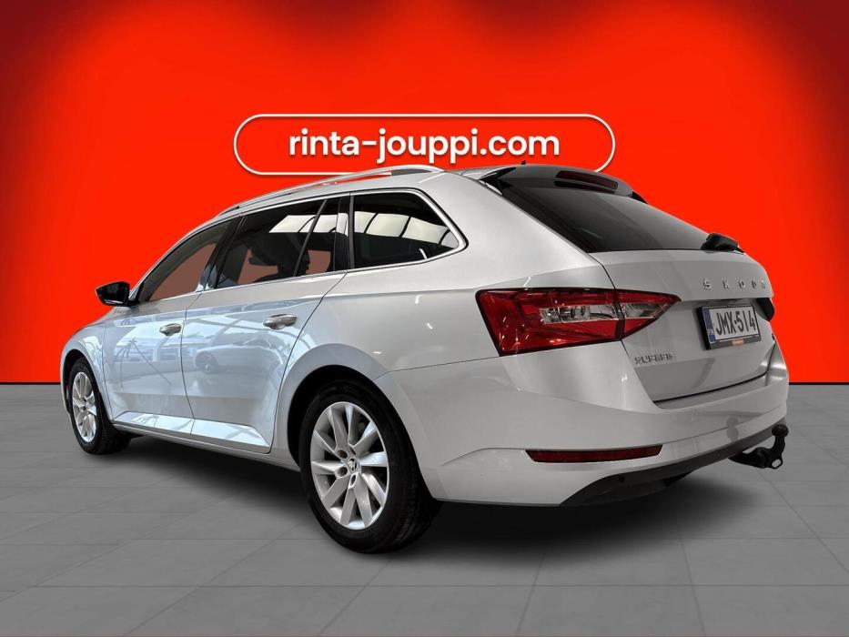 SKODA Superb 2023