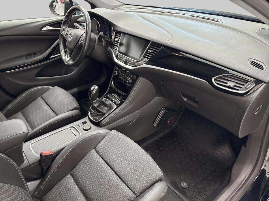OPEL Astra 2017