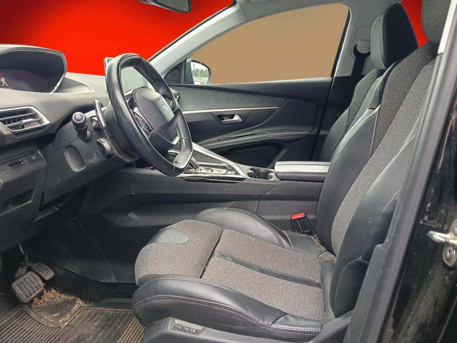 PEUGEOT 3008 2017
