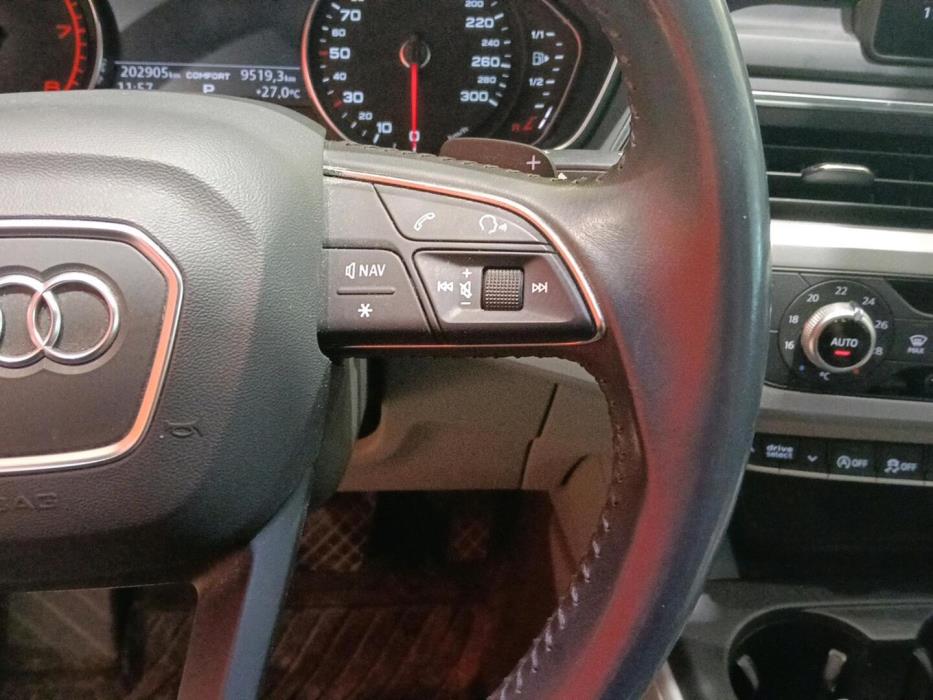 AUDI A4 2018