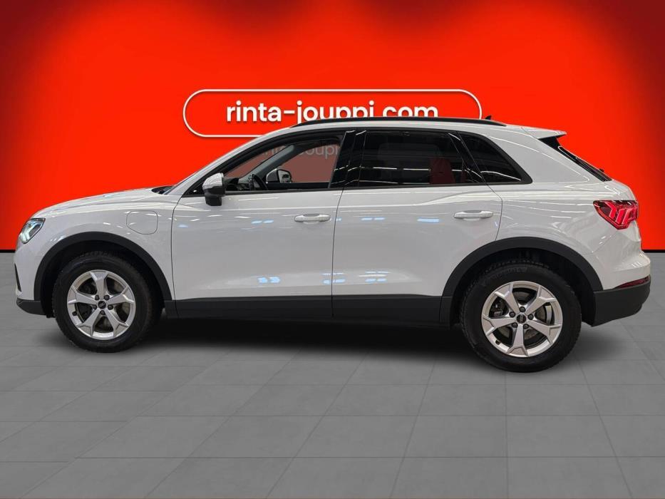 AUDI Q3 2023