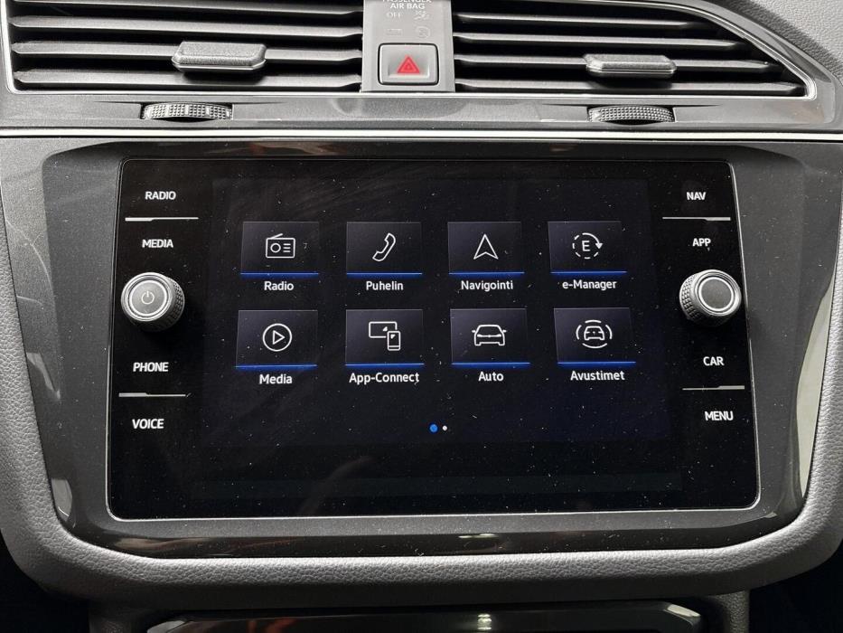 VOLKSWAGEN Tiguan 2022